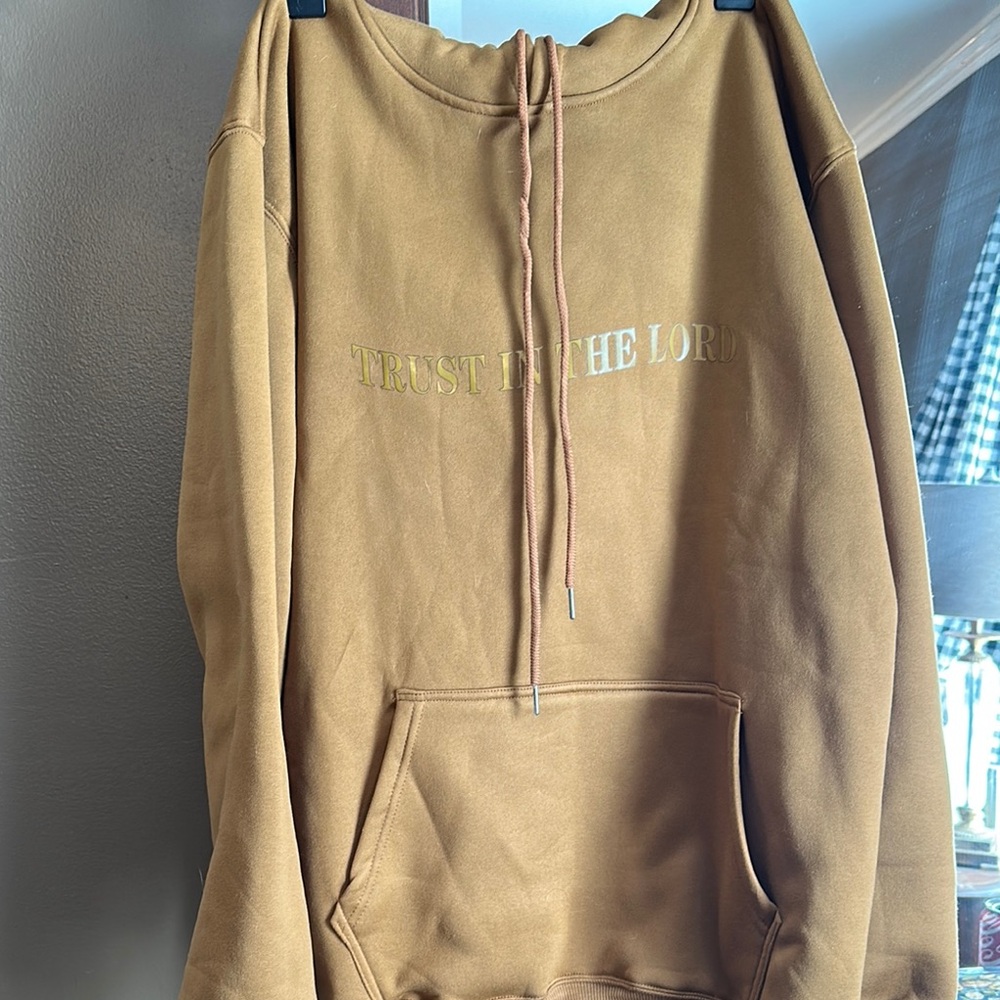 Hoodie. Men’s- Trust in the Lord